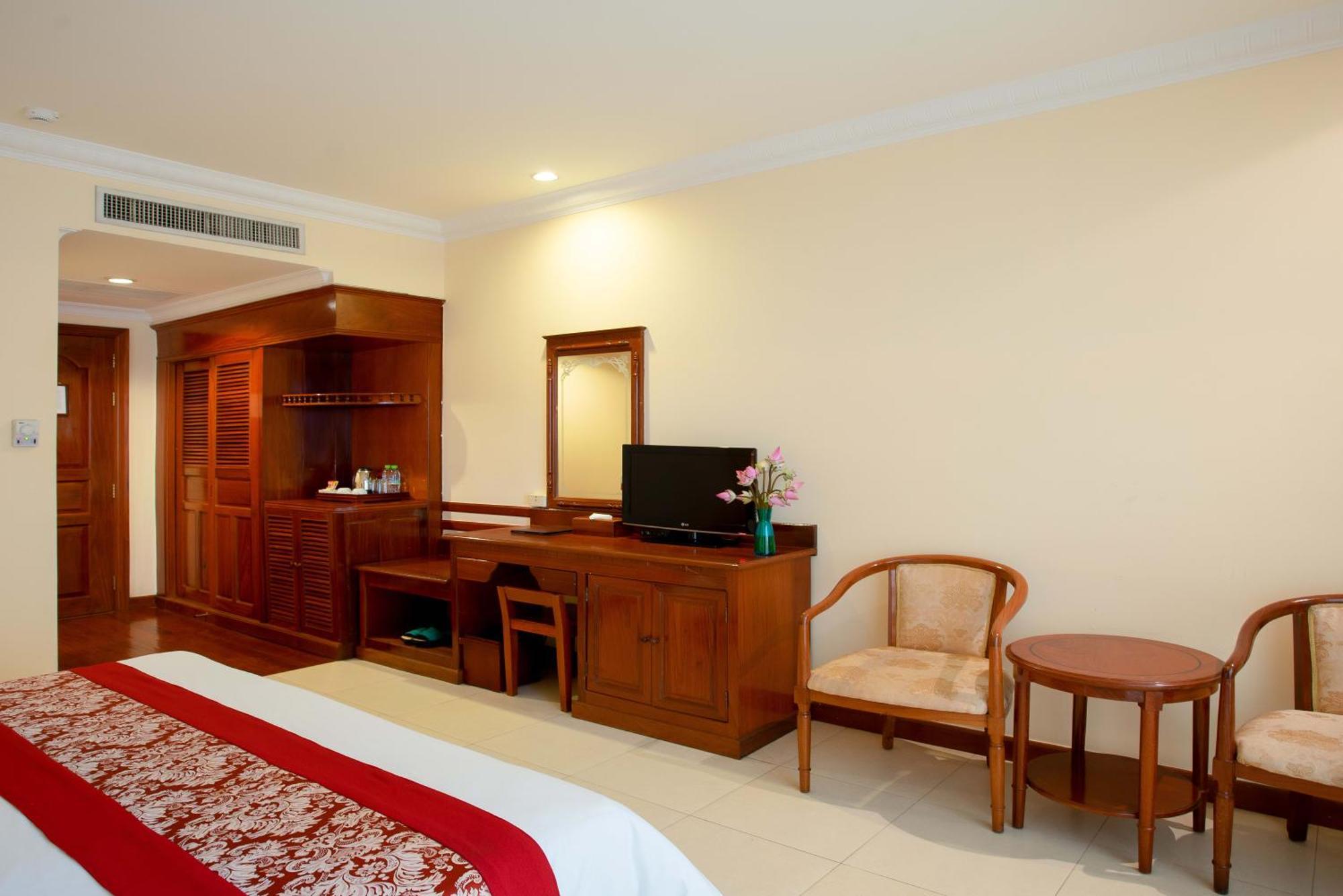 Angkor Holiday Hotel Siem Reap Luaran gambar