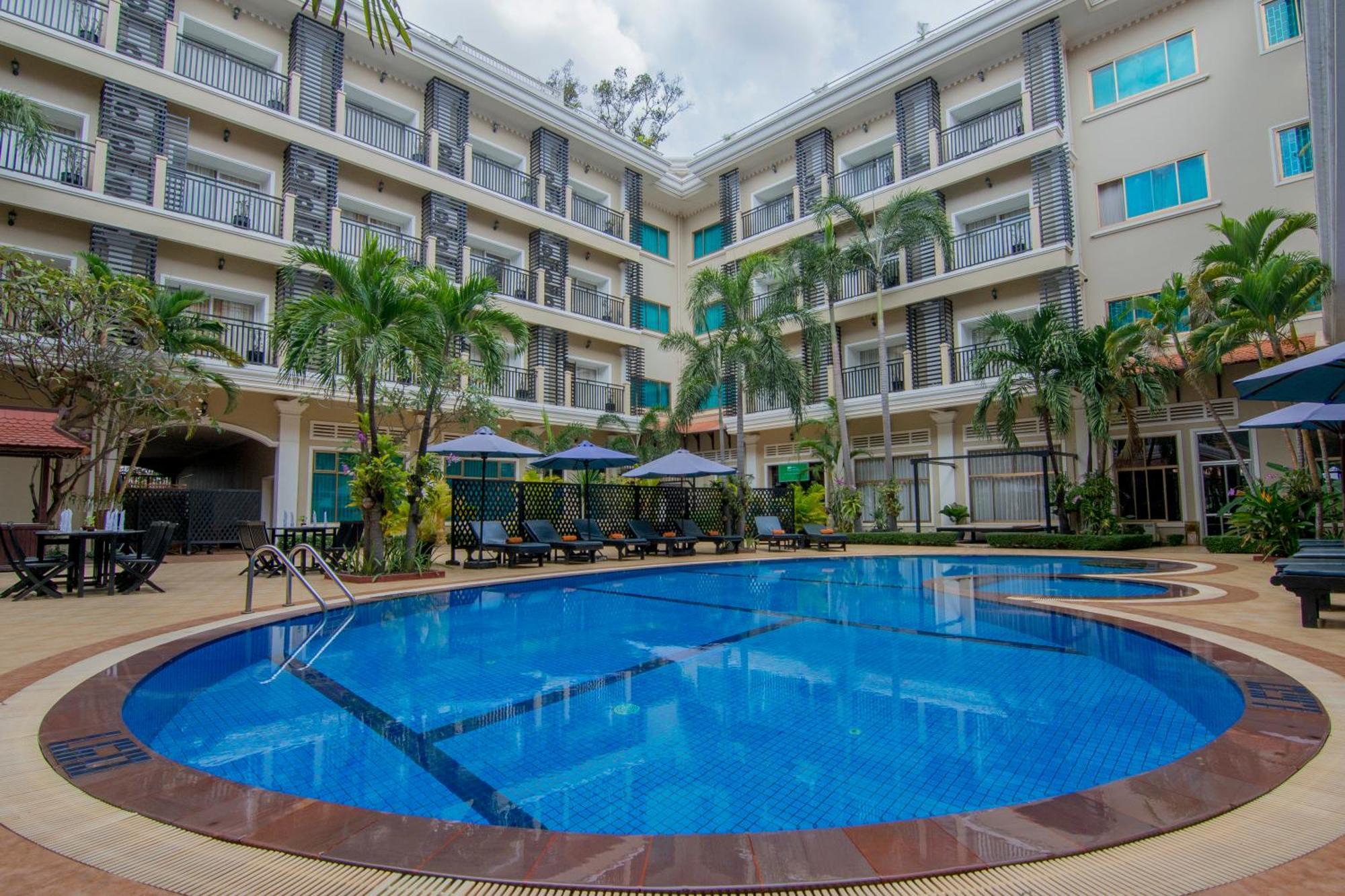 Angkor Holiday Hotel Siem Reap Luaran gambar