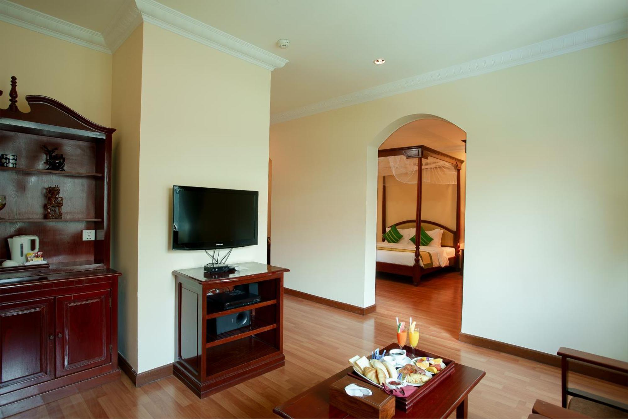 Angkor Holiday Hotel Siem Reap Luaran gambar