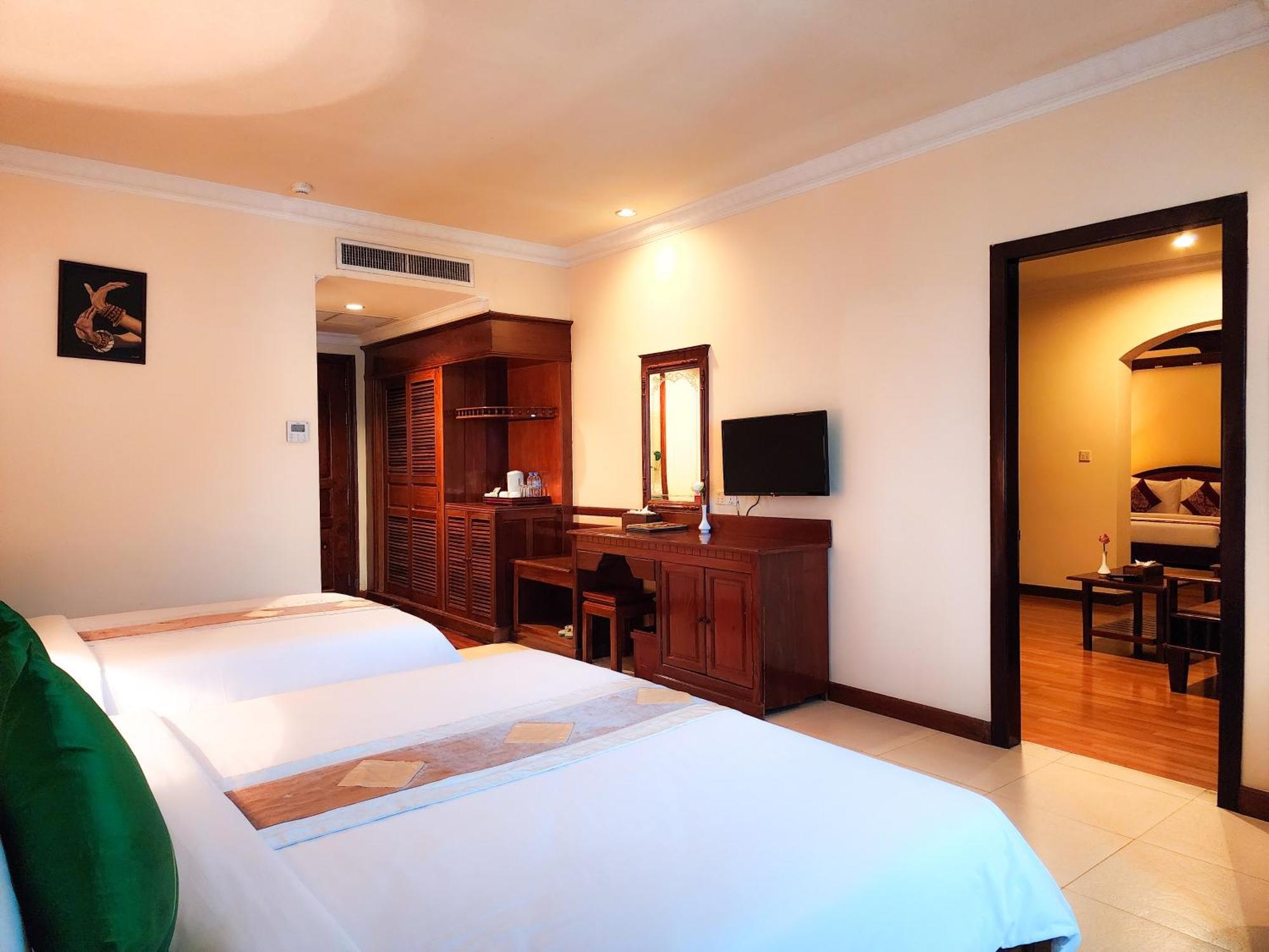 Angkor Holiday Hotel Siem Reap Luaran gambar